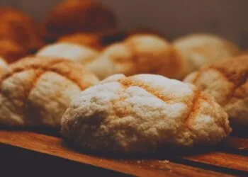 Wholesale Baking Suppliers: Quality Ingredients & Tools